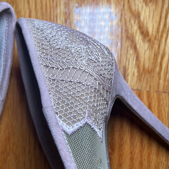 Jessica Simpson heels! - Picture 7 of 8